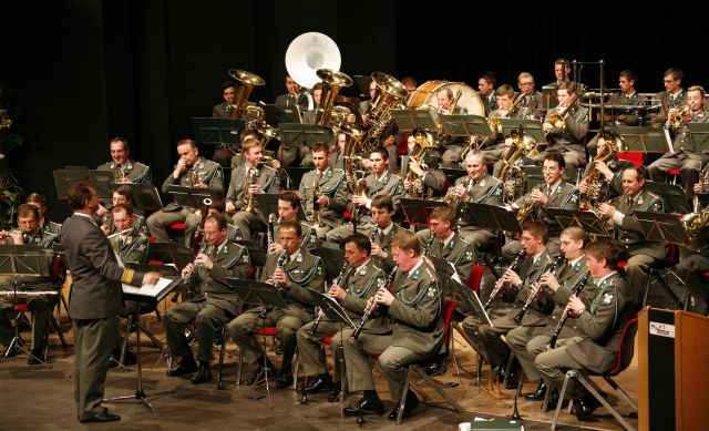 Bildname: 20120419_212849.jpg, momentane Bildgröße: 640x389 px Bildgröße auf die Monitorauflösung (640x480 px) optimiert