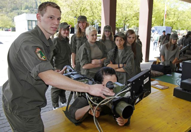 Bildgr&ouml;&szlig;e auf die Monitoraufl&ouml;sung (640x480 px) optimiert