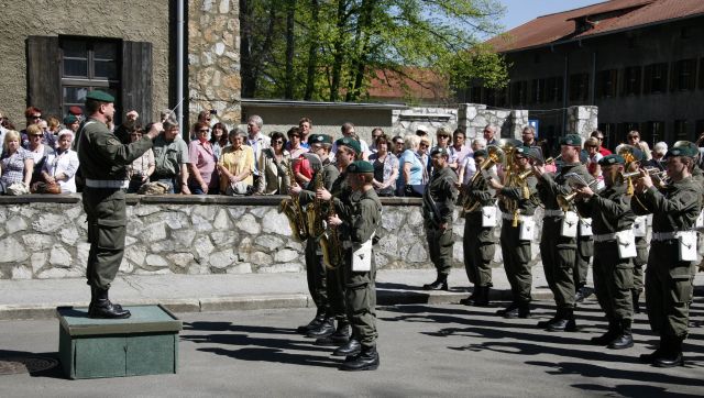 Bildgr&ouml;&szlig;e auf die Monitoraufl&ouml;sung (640x480 px) optimiert