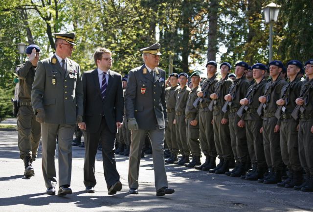 Bildgröße auf die Monitorauflösung (640x480 px) optimiert