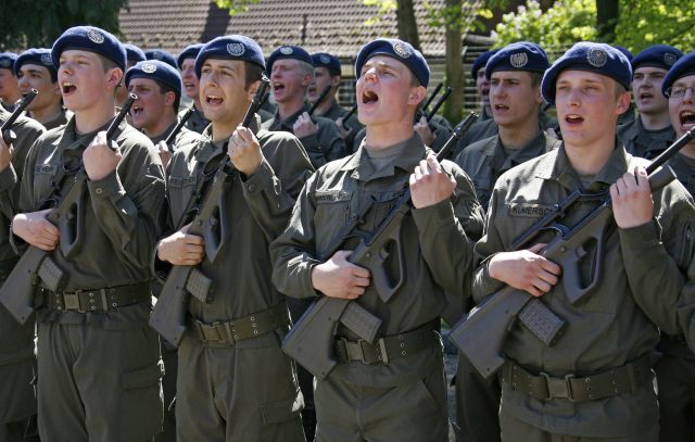 Bildgröße auf die Monitorauflösung (640x480 px) optimiert