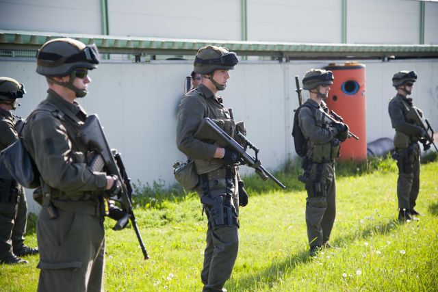 Bildgr&ouml;&szlig;e auf die Monitoraufl&ouml;sung (640x480 px) optimiert