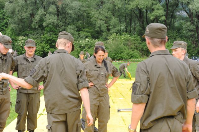 Bildgr&ouml;&szlig;e auf die Monitoraufl&ouml;sung (640x480 px) optimiert