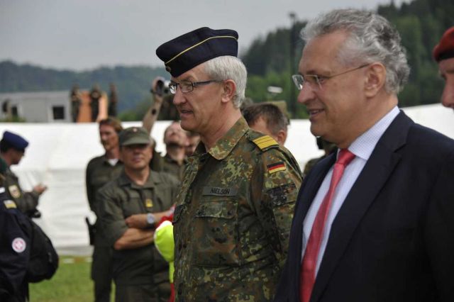 Bildgr&ouml;&szlig;e auf die Monitoraufl&ouml;sung (640x480 px) optimiert