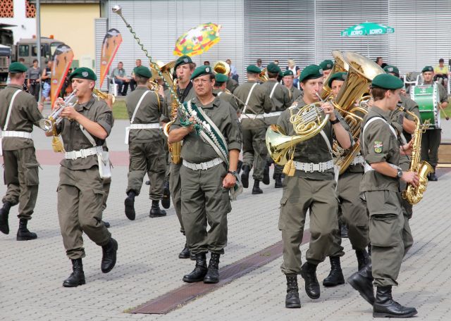 Bildgr&ouml;&szlig;e auf die Monitoraufl&ouml;sung (640x480 px) optimiert