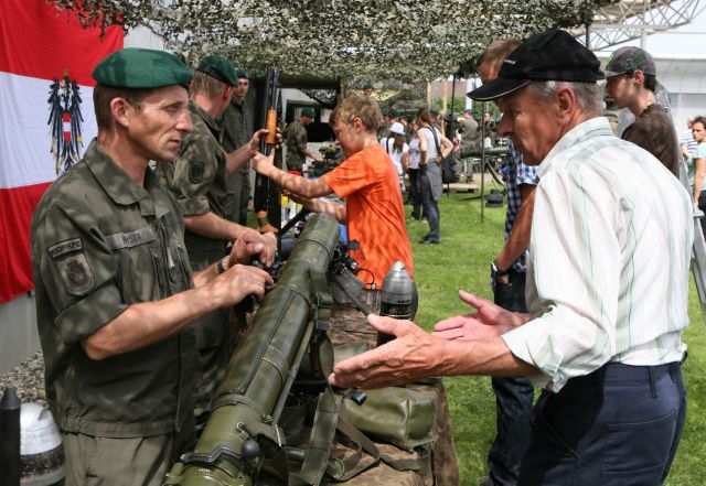 Bildgr&ouml;&szlig;e auf die Monitoraufl&ouml;sung (640x480 px) optimiert