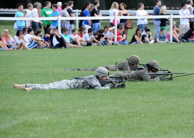 Bildgröße auf die Monitorauflösung (640x480 px) optimiert