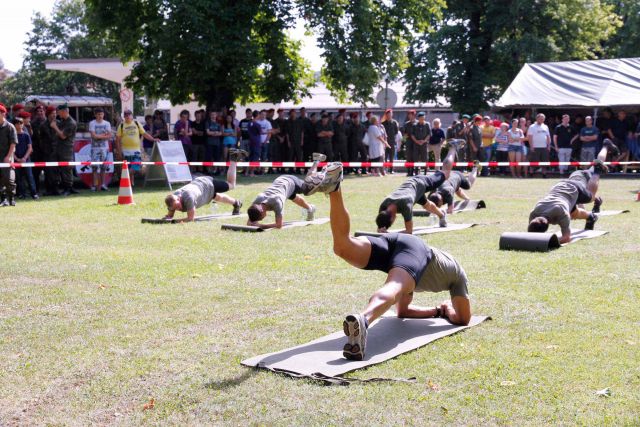 Bildgröße auf die Monitorauflösung (640x480 px) optimiert