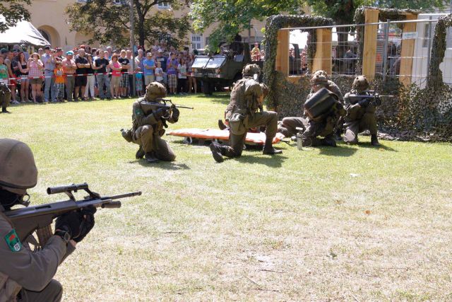 Bildgr&ouml;&szlig;e auf die Monitoraufl&ouml;sung (640x480 px) optimiert