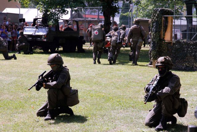 Bildgr&ouml;&szlig;e auf die Monitoraufl&ouml;sung (640x480 px) optimiert