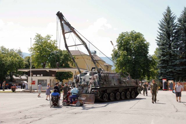 Bildgröße auf die Monitorauflösung (640x480 px) optimiert