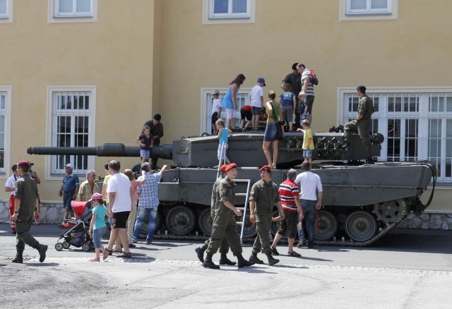 Bildgr&ouml;&szlig;e auf die Monitoraufl&ouml;sung (640x480 px) optimiert