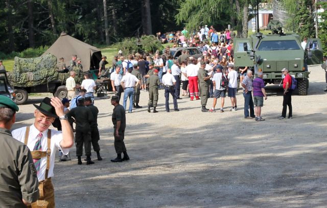 Bildgr&ouml;&szlig;e auf die Monitoraufl&ouml;sung (640x480 px) optimiert