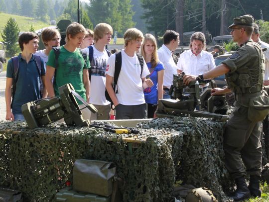 Bildgr&ouml;&szlig;e auf die Monitoraufl&ouml;sung (640x480 px) optimiert