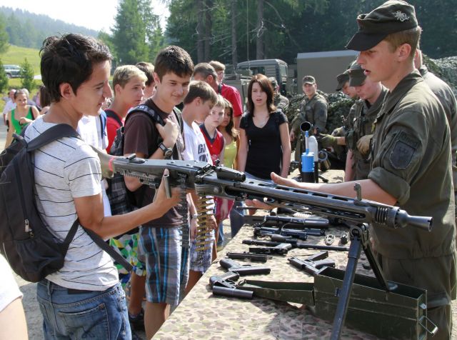 Bildgr&ouml;&szlig;e auf die Monitoraufl&ouml;sung (640x480 px) optimiert