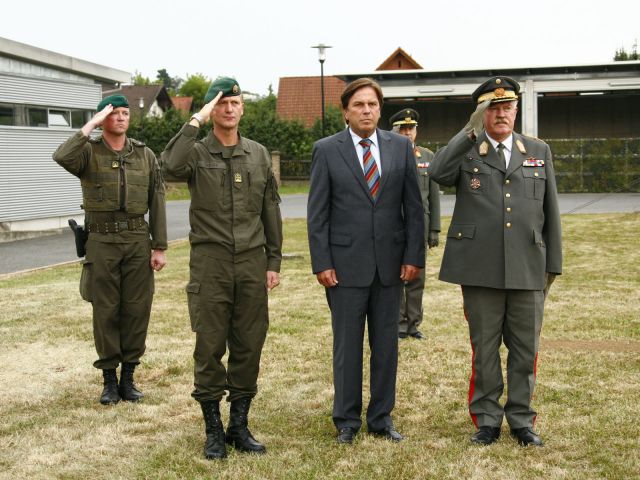 Bildgröße auf die Monitorauflösung (640x480 px) optimiert