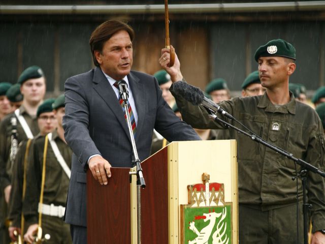 Bildgröße auf die Monitorauflösung (640x480 px) optimiert