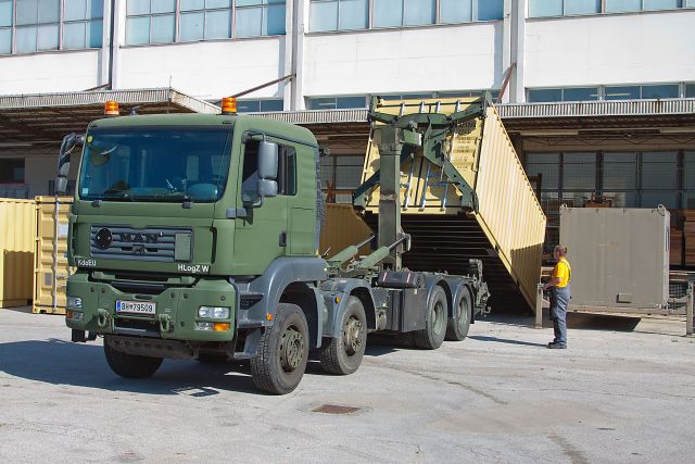 Bildgr&ouml;&szlig;e auf die Monitoraufl&ouml;sung (640x480 px) optimiert