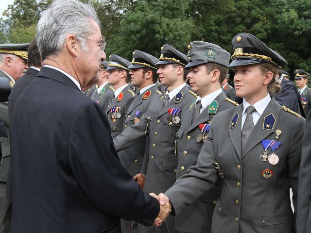 Bildgröße auf die Monitorauflösung (640x480 px) optimiert