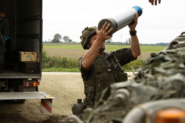 Bildgr&ouml;&szlig;e auf die Monitoraufl&ouml;sung (640x480 px) optimiert