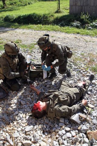 Bildgr&ouml;&szlig;e auf die Monitoraufl&ouml;sung (640x480 px) optimiert