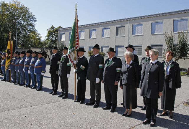 Bildgröße auf die Monitorauflösung (640x480 px) optimiert