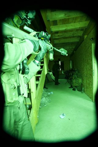 Bildgr&ouml;&szlig;e auf die Monitoraufl&ouml;sung (640x480 px) optimiert