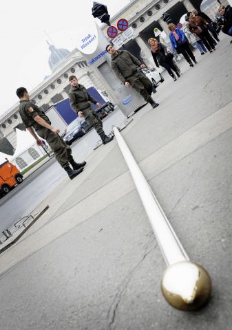 Bildgröße auf die Monitorauflösung (640x480 px) optimiert