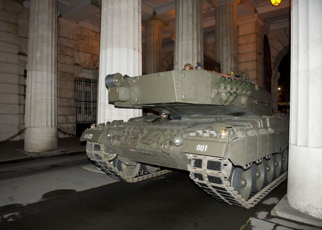 Bildgröße auf die Monitorauflösung (640x480 px) optimiert