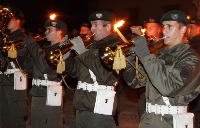 Bildgröße auf die Monitorauflösung (640x480 px) optimiert