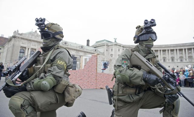 Bildgröße auf die Monitorauflösung (640x480 px) optimiert