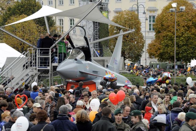 Bildgröße auf die Monitorauflösung (640x480 px) optimiert