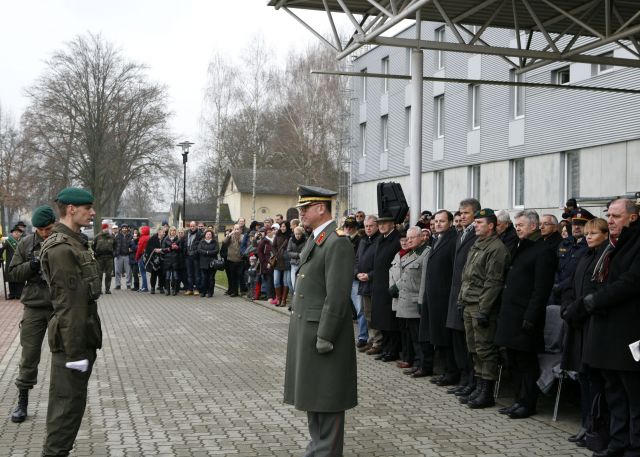 Bildgröße auf die Monitorauflösung (640x480 px) optimiert