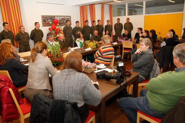 Bildgr&ouml;&szlig;e auf die Monitoraufl&ouml;sung (640x480 px) optimiert