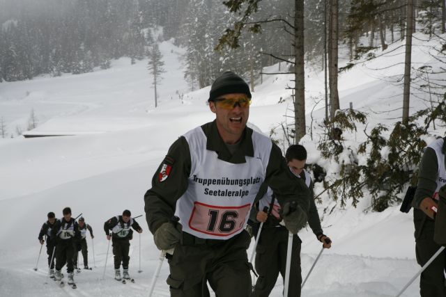 Bildname: 20130228_112608.jpg, momentane Bildgröße: 640x427 px Bildgröße auf die Monitorauflösung (640x480 px) optimiert