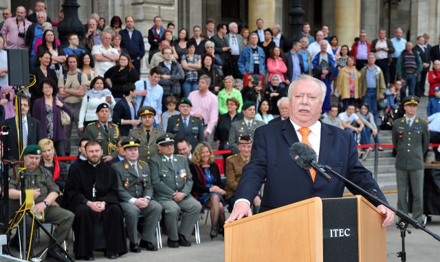 Bildgr&ouml;&szlig;e auf die Monitoraufl&ouml;sung (640x480 px) optimiert