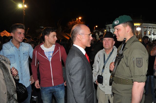 Bildgröße auf die Monitorauflösung (640x480 px) optimiert