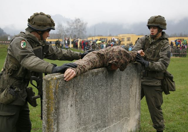 Bildgr&ouml;&szlig;e auf die Monitoraufl&ouml;sung (640x480 px) optimiert