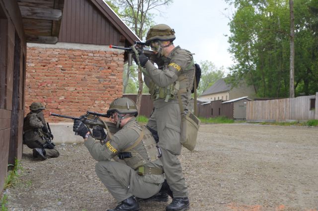 Bildgr&ouml;&szlig;e auf die Monitoraufl&ouml;sung (640x480 px) optimiert