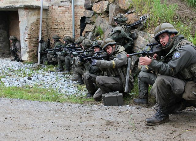 Bildgr&ouml;&szlig;e auf die Monitoraufl&ouml;sung (640x480 px) optimiert