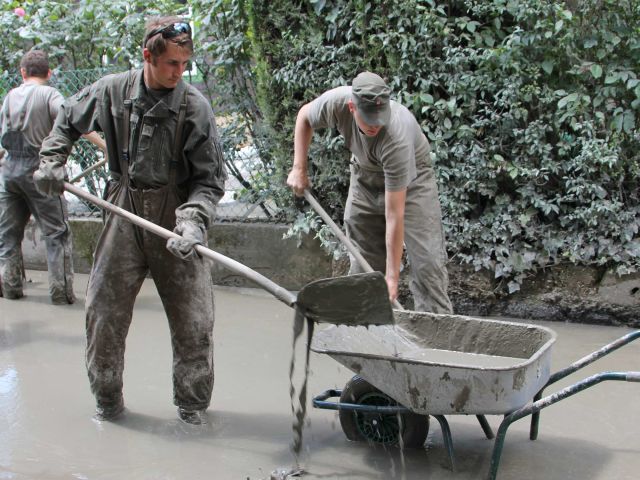 Bildgröße auf die Monitorauflösung (640x480 px) optimiert