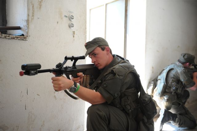 Bildgr&ouml;&szlig;e auf die Monitoraufl&ouml;sung (640x480 px) optimiert