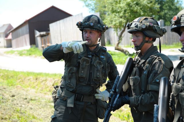 Bildgröße auf die Monitorauflösung (640x480 px) optimiert