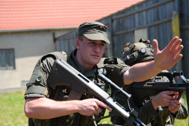 Bildgr&ouml;&szlig;e auf die Monitoraufl&ouml;sung (640x480 px) optimiert