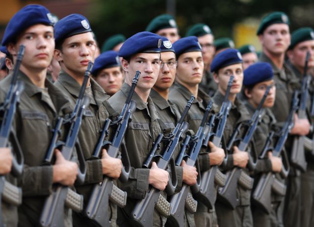 Bildgröße auf die Monitorauflösung (640x480 px) optimiert