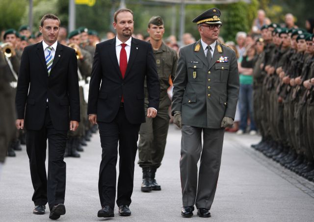 Bildgröße auf die Monitorauflösung (640x480 px) optimiert