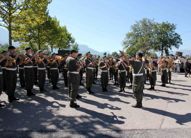 Bildgröße auf die Monitorauflösung (640x480 px) optimiert