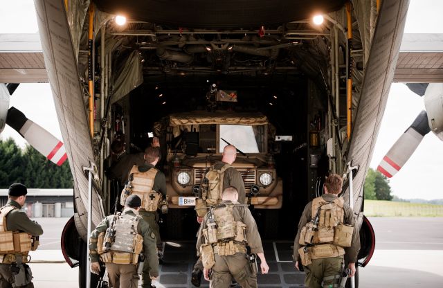 Bildgröße auf die Monitorauflösung (640x480 px) optimiert