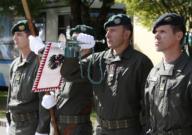 Bildgröße auf die Monitorauflösung (640x480 px) optimiert