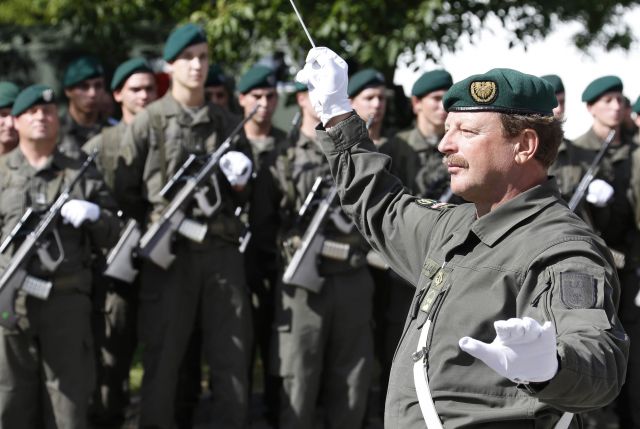 Bildgröße auf die Monitorauflösung (640x480 px) optimiert